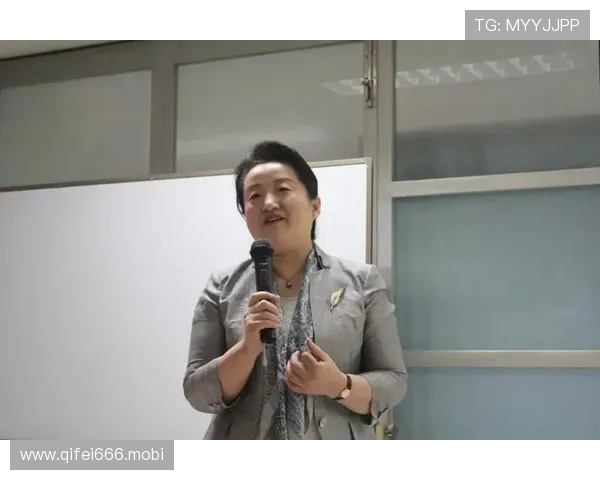 中国女企业家创新引领数字经济高质量发展路径研究实践与策略探索 中国女企业家创新引领数字经济高质量发展路径研究实践与策略探索